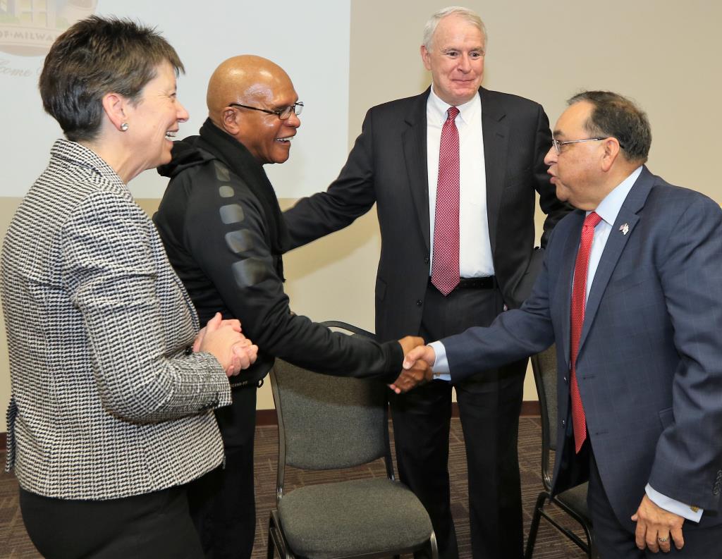 Laurie Lambach, William Carter, Mayor Barrett, Joseph Galvan